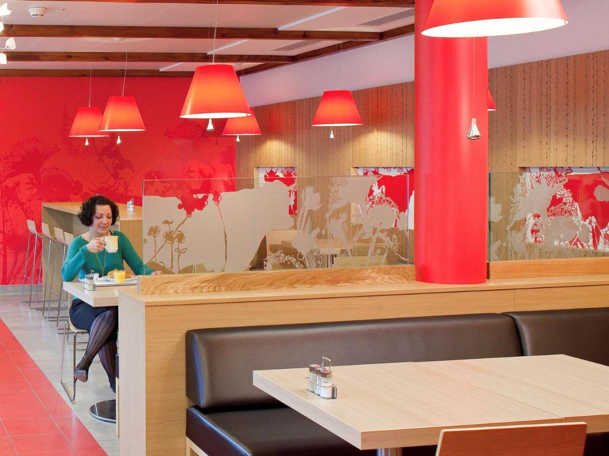 Ibis Geneve Petit Lancy Hotel Екстериор снимка