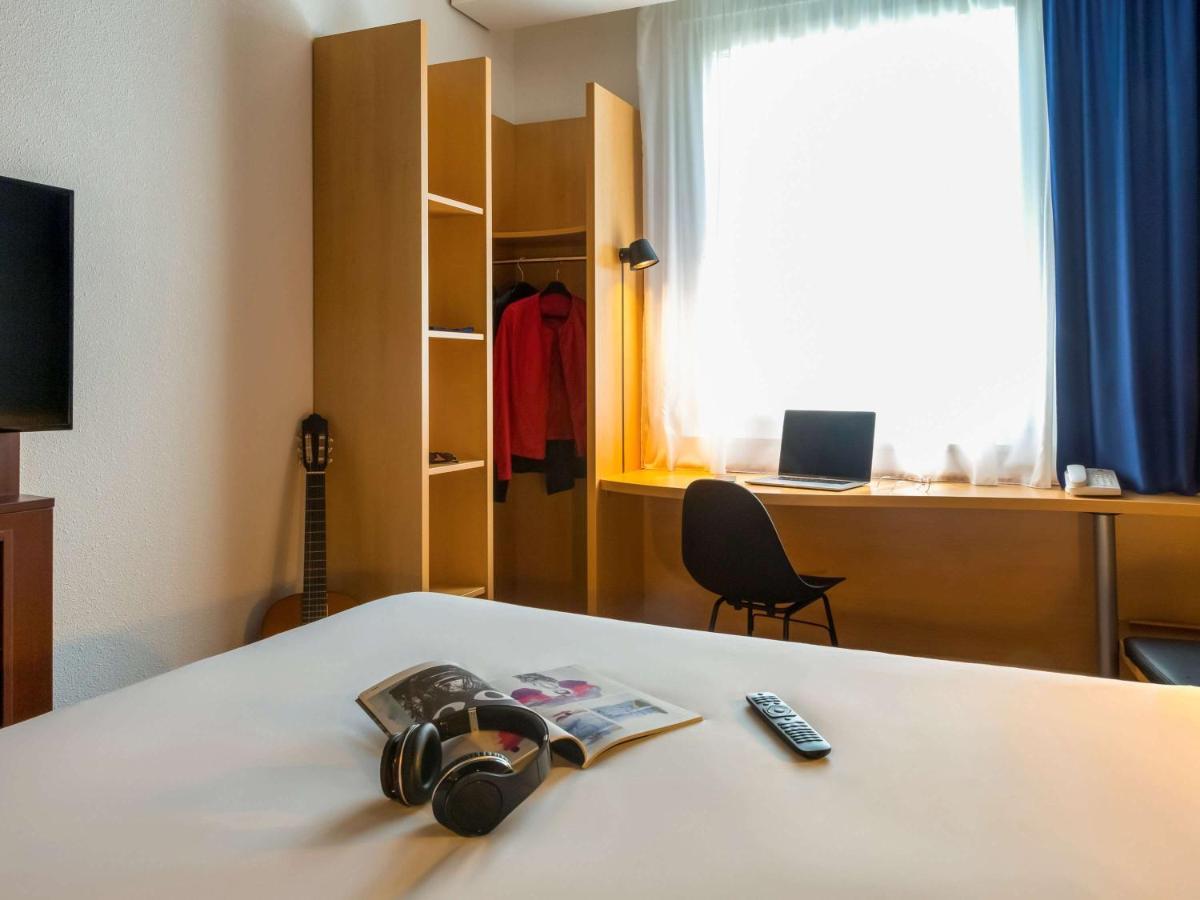 Ibis Geneve Petit Lancy Hotel Екстериор снимка
